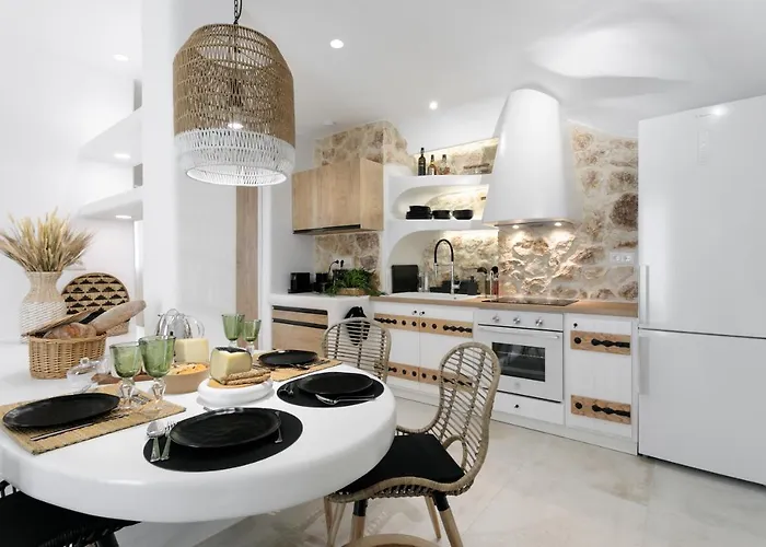 Manda Luxury Naxos City