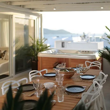 Manda Luxury * Naxos City