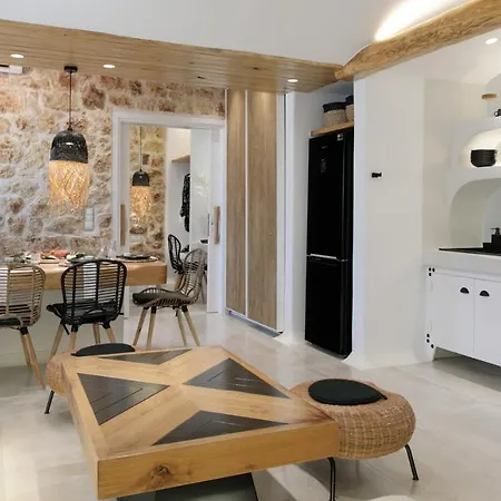 Manda Luxury