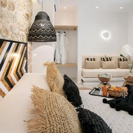 Manda Luxury דירה