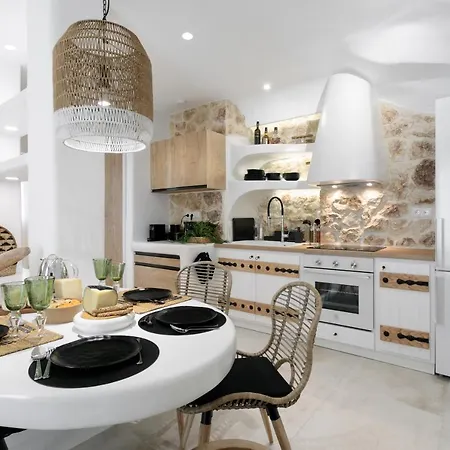 Manda Luxury Naxos City