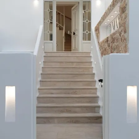 Manda Luxury